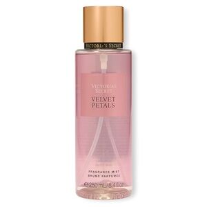 New Victoria's Secret Fragrance Mist Body Spray - Velvet Petals